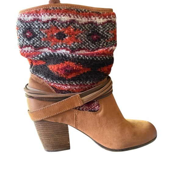 SALE $38. Steve Madden Tolteca Cognac Leather Southwest Mid Calf Boots. Size 9 - Picture 8 of 12